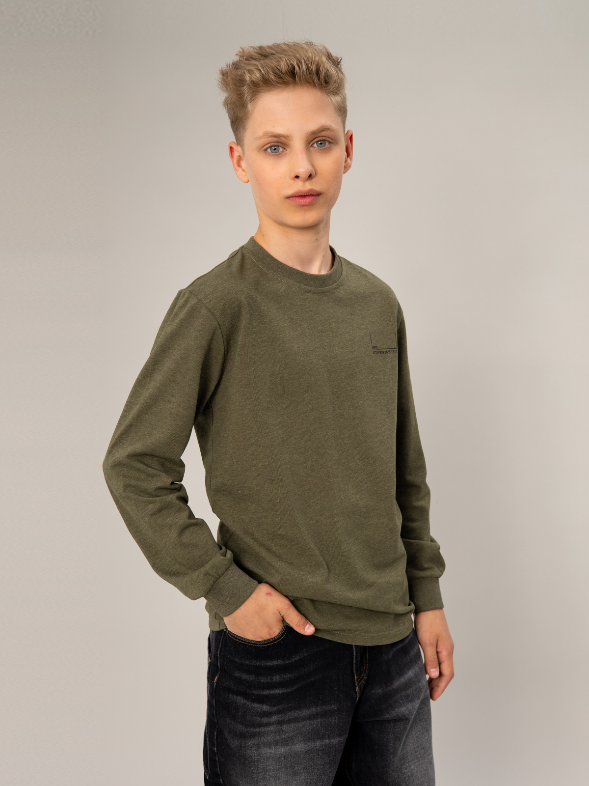 Лонгслив артикул:OJBCL03-Y4-1