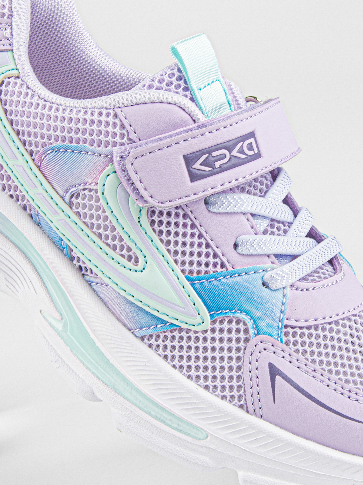 Кроссовки артикул:721014н-10-3