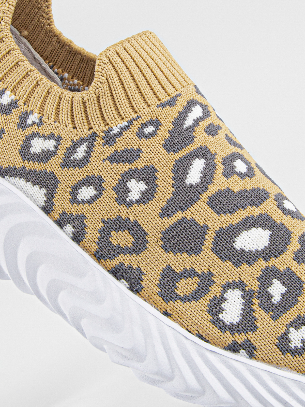 Кроссовки артикул:71535-30-3