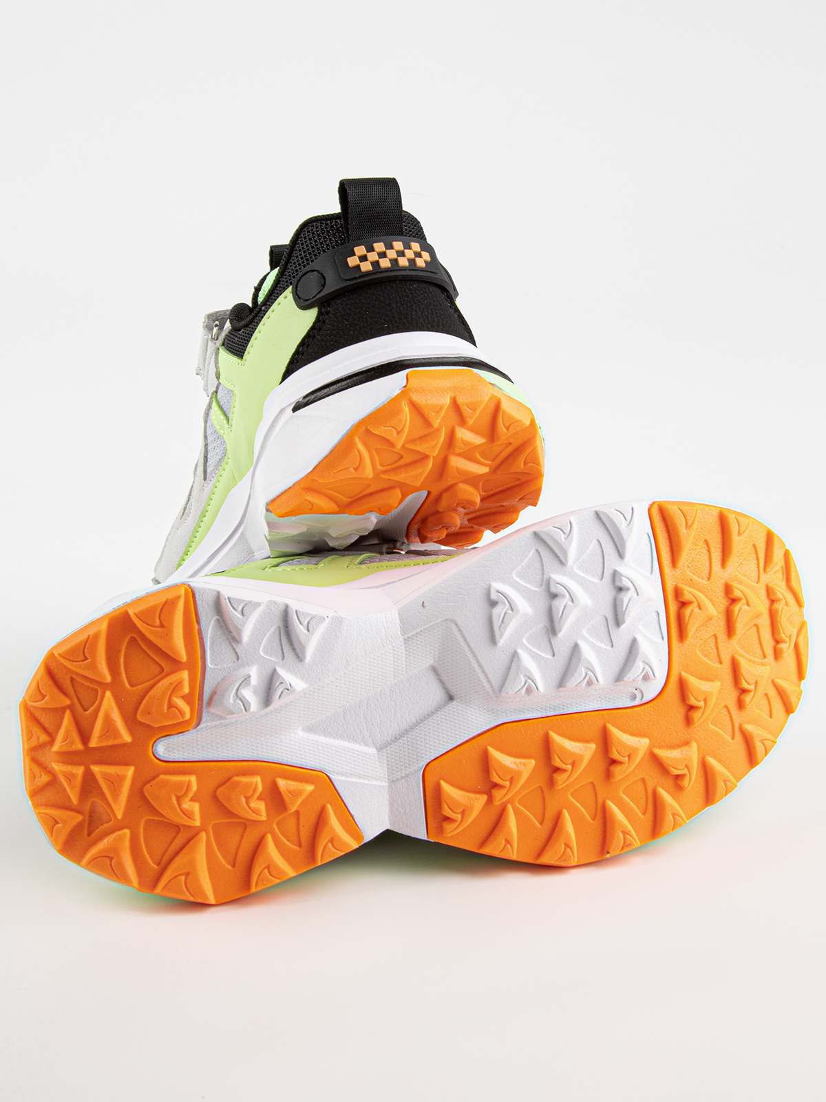 Кроссовки артикул:731136-10-5