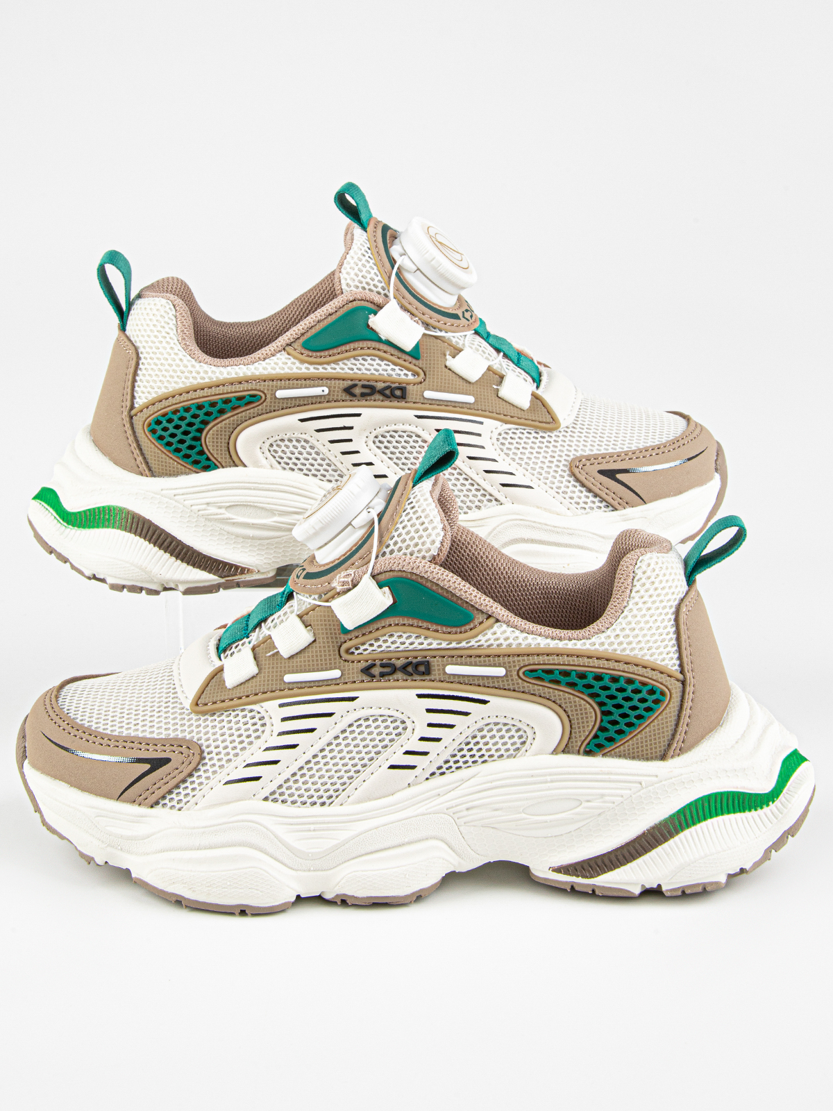 Кроссовки артикул:731144н-20-4