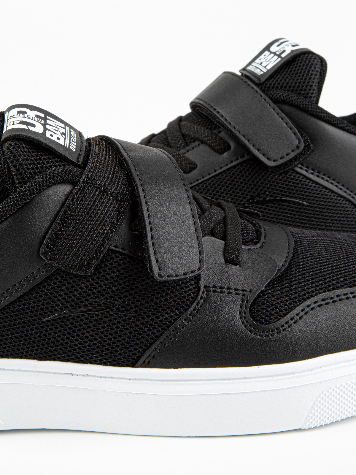 Кроссовки артикул:74930-20-10