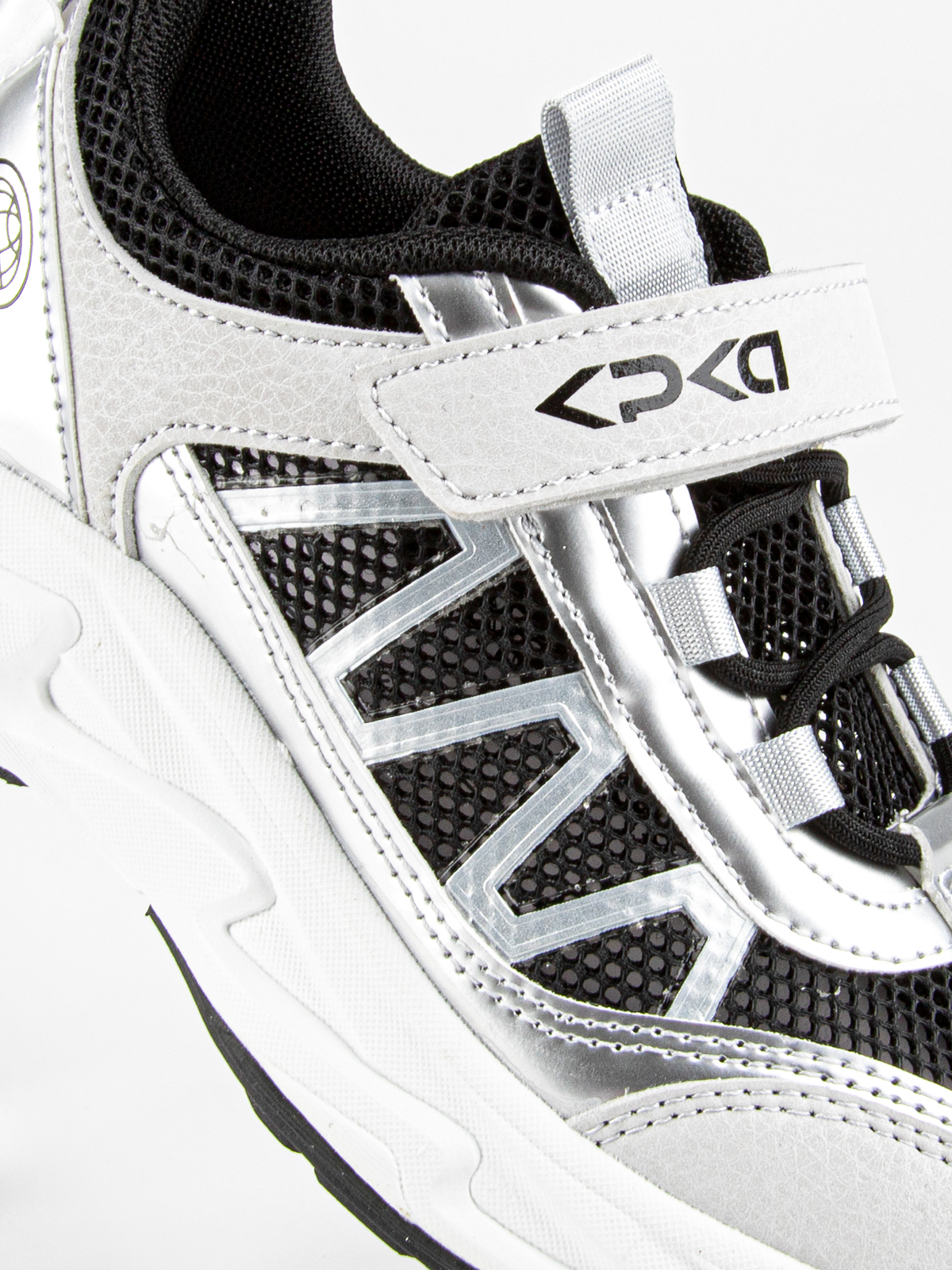 Кроссовки артикул:731178н-20-3