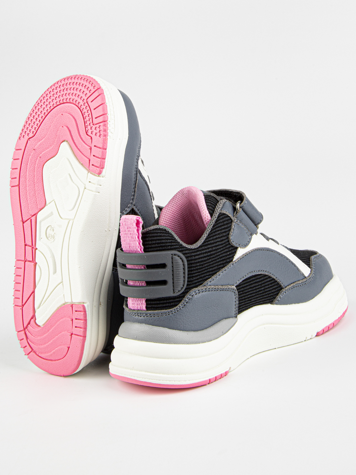 Кроссовки артикул:721149-10-5