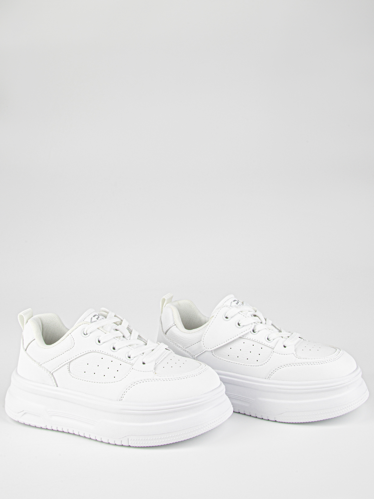 Кроссовки артикул:74858-10-2