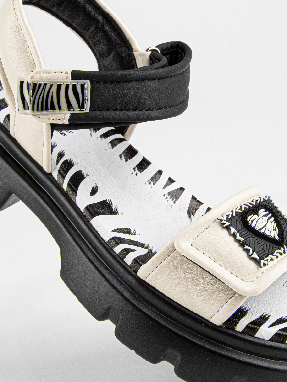 Сандалии артикул:33922п-20-3