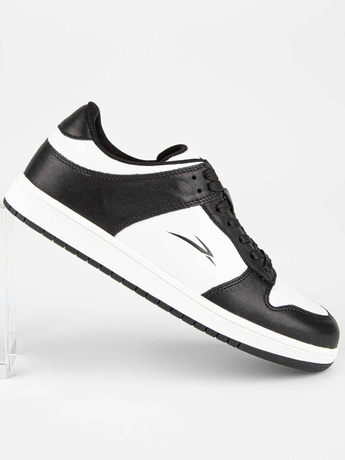 Кроссовки артикул:74824-1-7