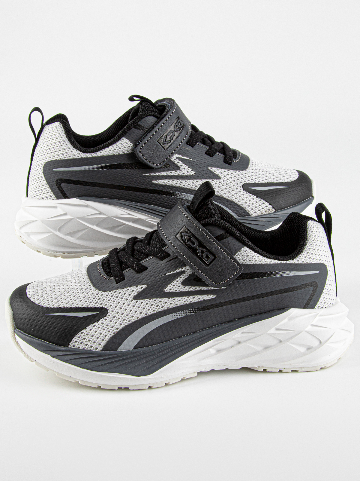 Кроссовки артикул:731229-1-4